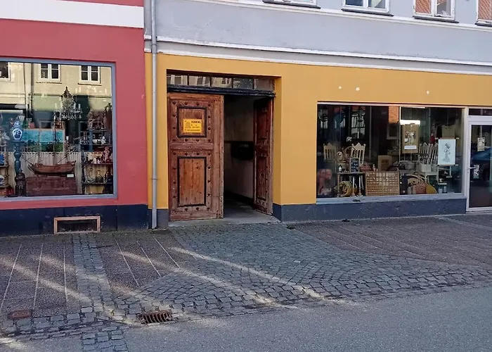 Apartment Centrally Located